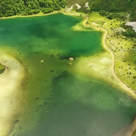Domacinstvo Popov Most Landsted *